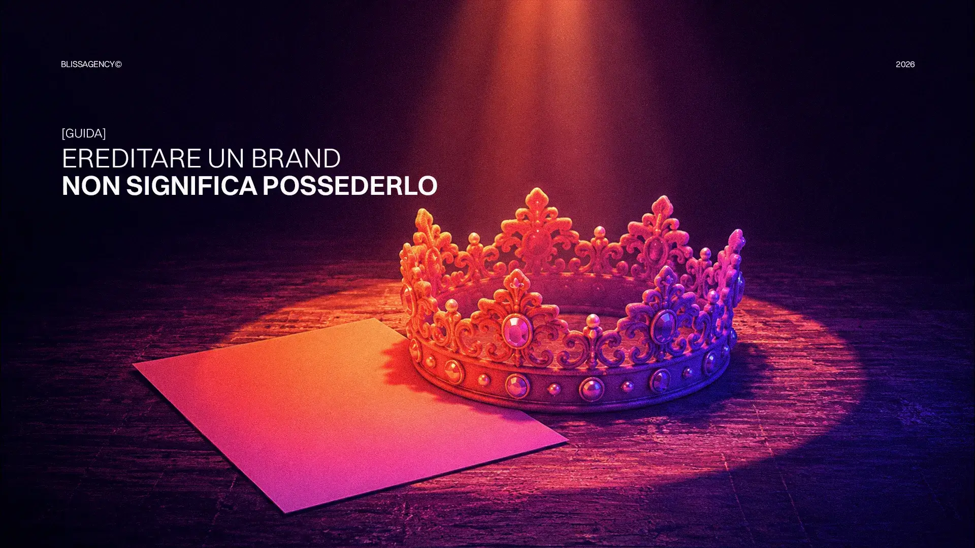 Corona dorata su tavolo in legno, simbolo di ereditare un brand. Protezione dell'identità di marca nel passaggio generazionale.