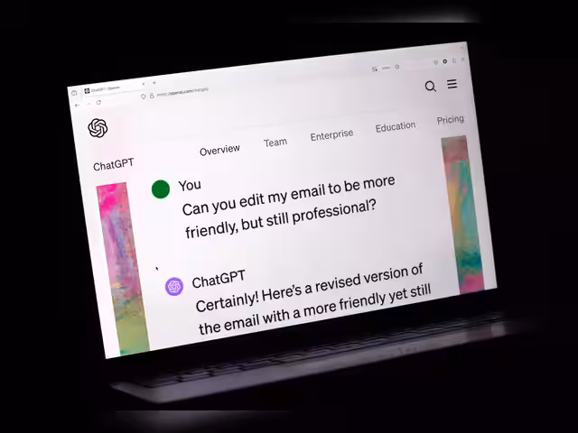 ChatGPT used to change the tone of an e-mail already written by the user.